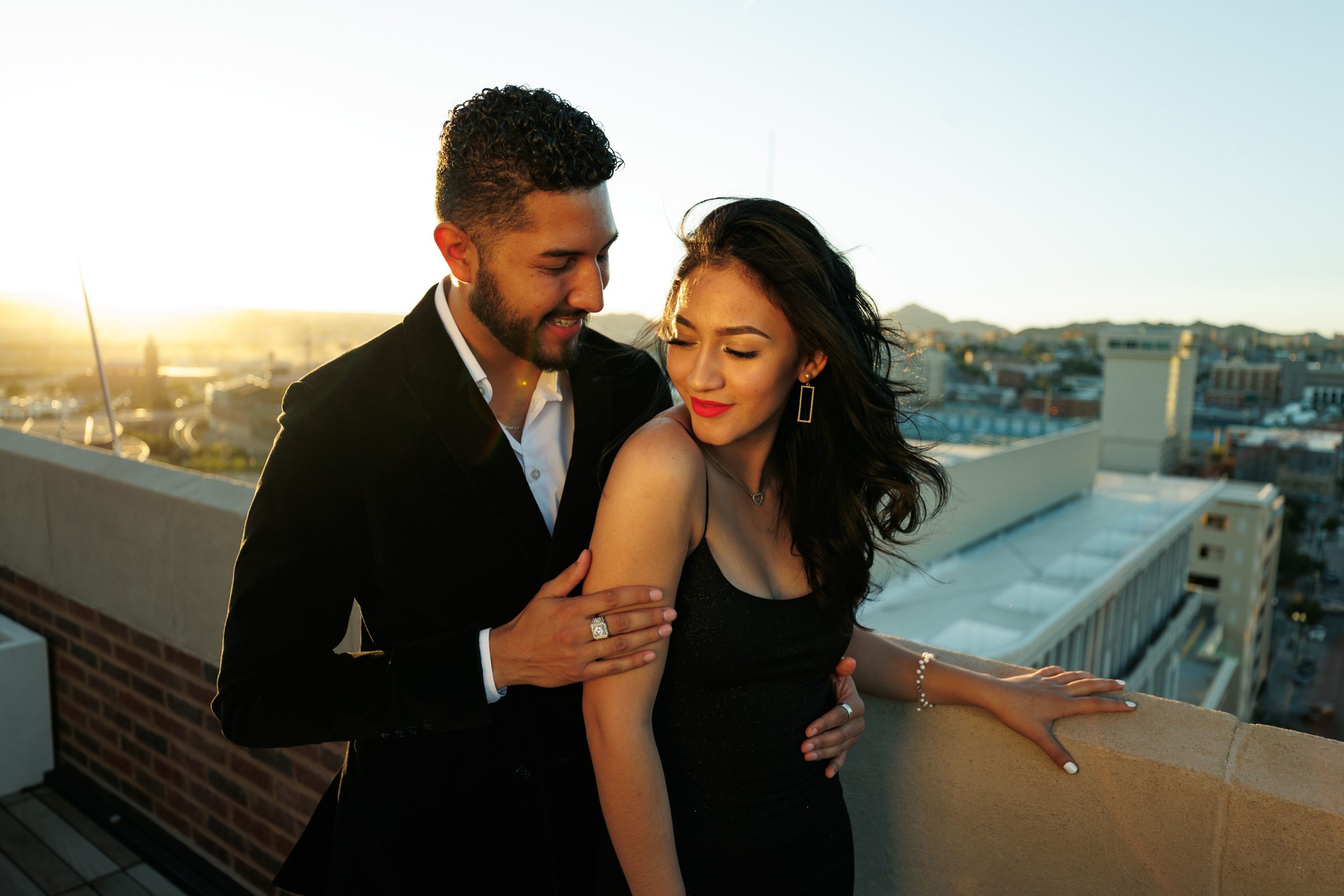 Engagement Photos in El Paso | The Plaza Hotel Pioneer Park